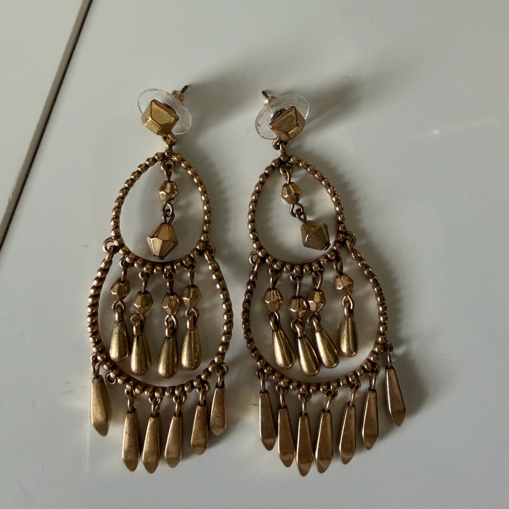Stella & Dot Elegant Gold Dangle Earrings